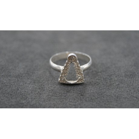 Anillo silueta hueca