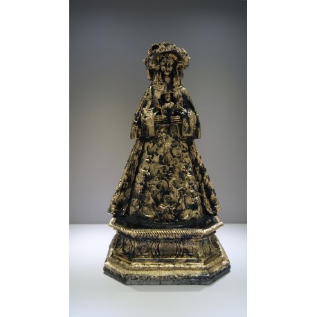 Virgen Pastora resina Dorado envejecido