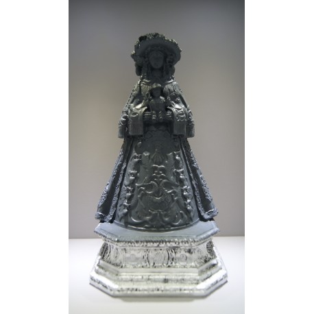 Virgen pastora resina ceniza