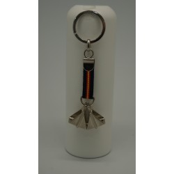 LLAVERO ARTESANÍA 13
